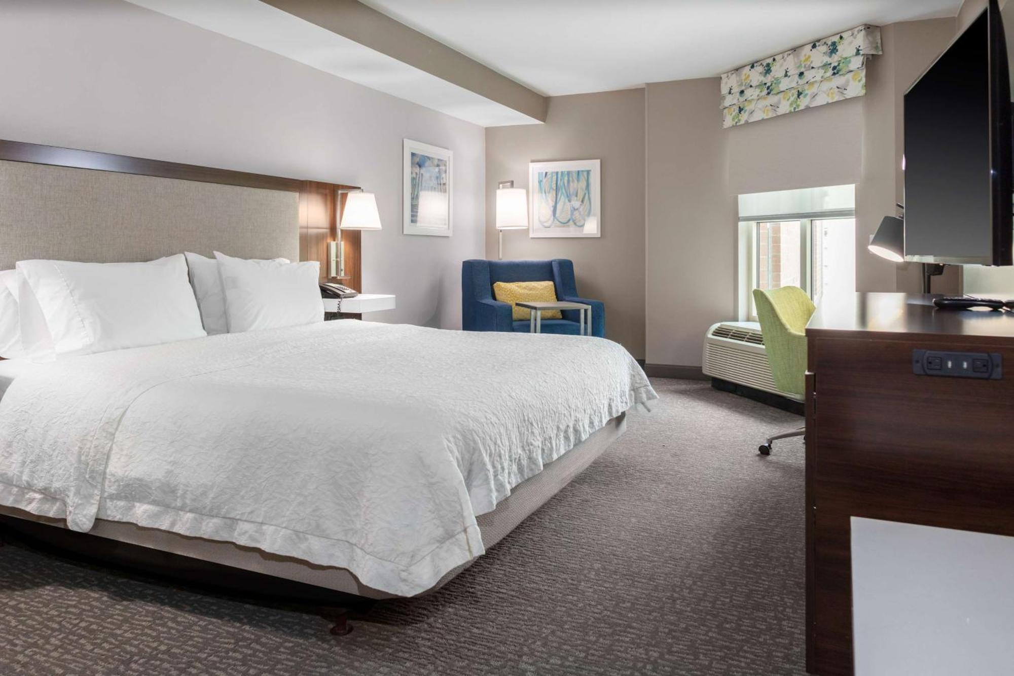 Hampton Inn & Suites Arlington Crystal City Dca Екстер'єр фото