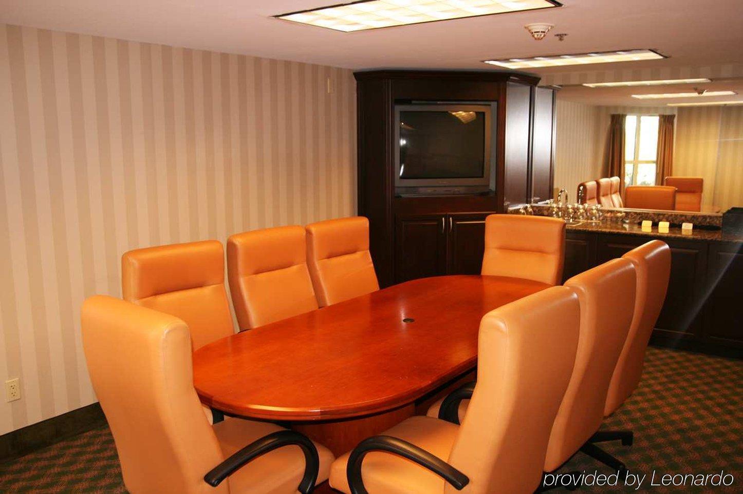 Hampton Inn & Suites Arlington Crystal City Dca Зручності фото